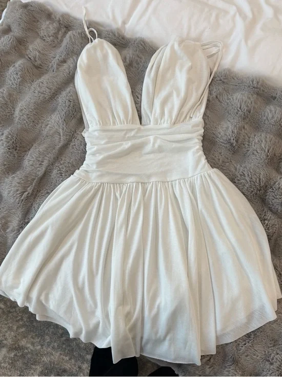 Commense Ruched Drawstring Mini Dress - White - Size Small (NWOT) - Picture 4 of 5